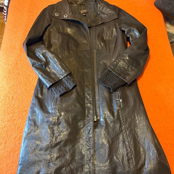 Vintage Danier chocolate brown full-length Italian leather coat NWOT - Picture 12 of 15